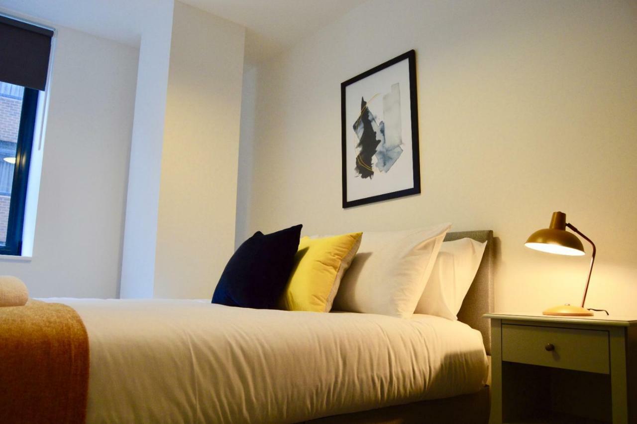 Qh31 - City Centre Location With 2 Double Bedrooms Sleeping Up To 4 People - Spacious Work Or Leisure Apartment Sheffield Eksteriør billede