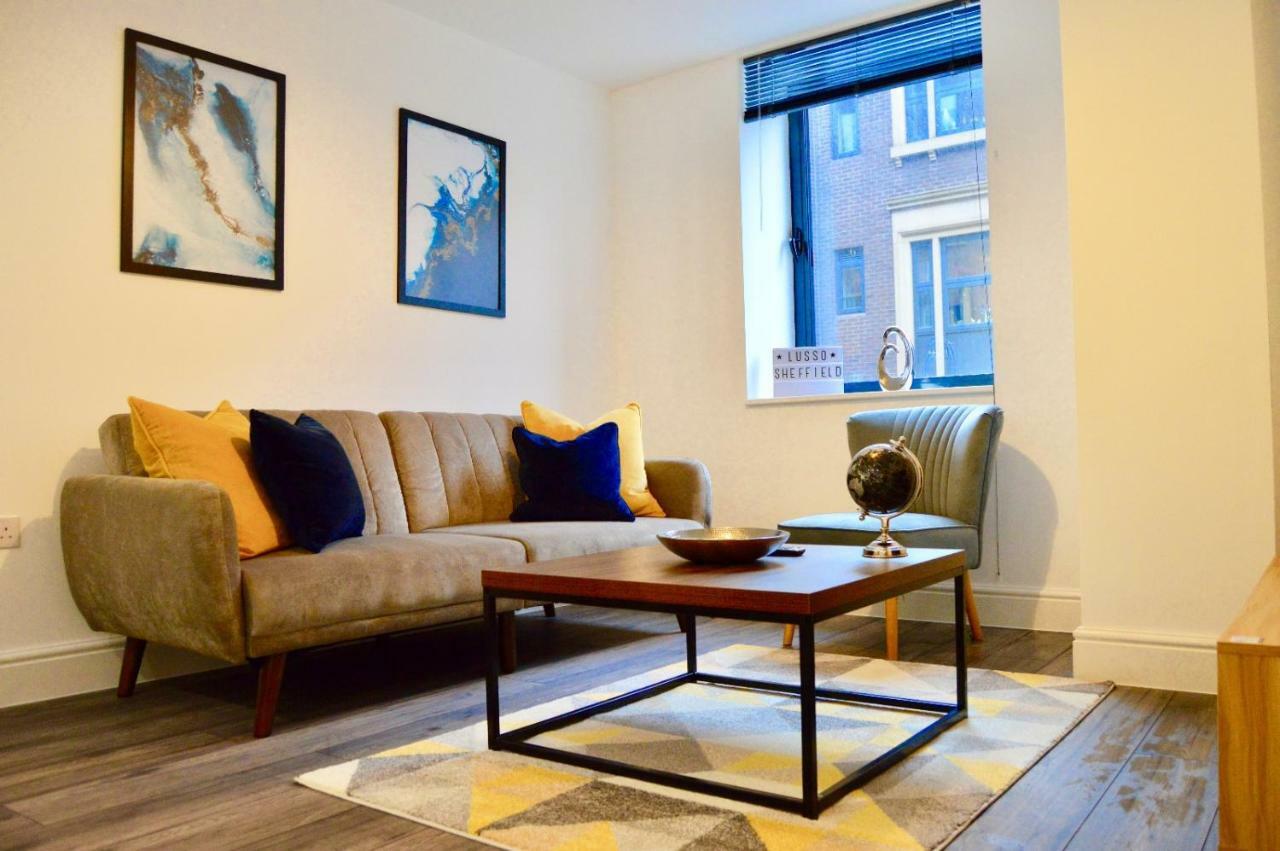 Qh31 - City Centre Location With 2 Double Bedrooms Sleeping Up To 4 People - Spacious Work Or Leisure Apartment Sheffield Eksteriør billede